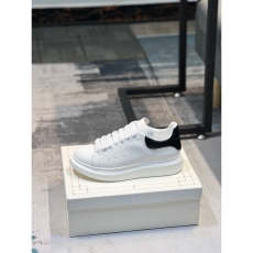 Alexander Mcqueen Casual Shoes